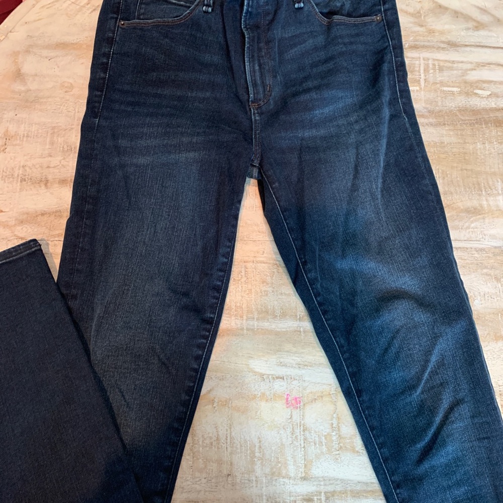 EUC Abercrombie dark wash jeans, size 27